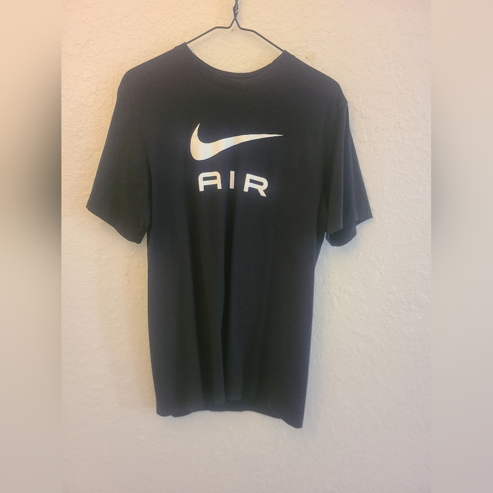 NIKE AIR SWOOSH SHIRT